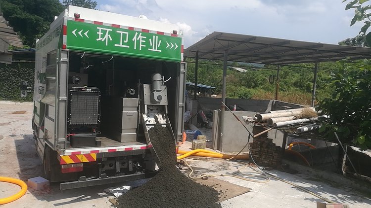 育才镇污泥干湿分离技术